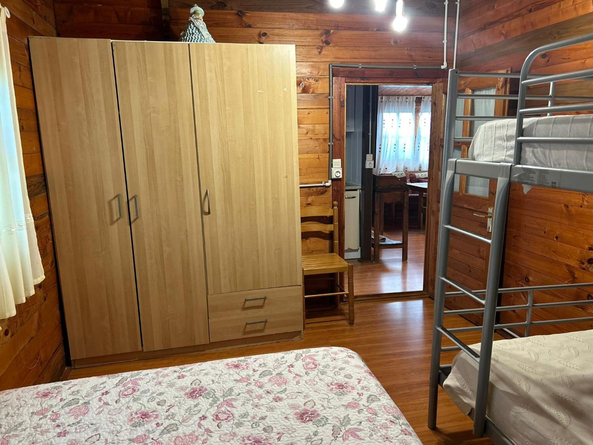 Camping A Grandella El Franco 객실 사진